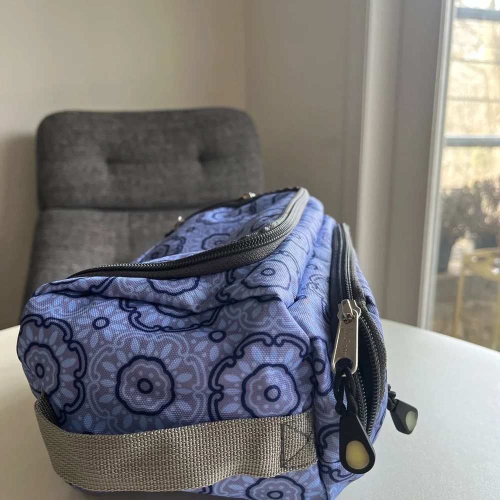 L.L.Bean Lavender and Navy Floral Travel Pouch
